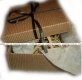 Подарочная коробка большая (гофро-картон, наполнитель, лента)